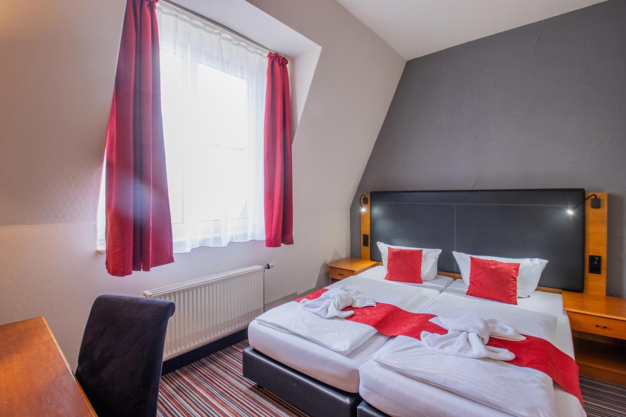 Seehotel Brandenburg An Der Havel Brielow Dış mekan fotoğraf