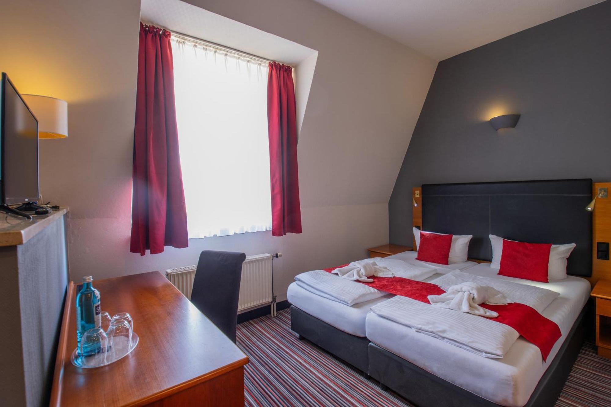 Seehotel Brandenburg An Der Havel Brielow Dış mekan fotoğraf