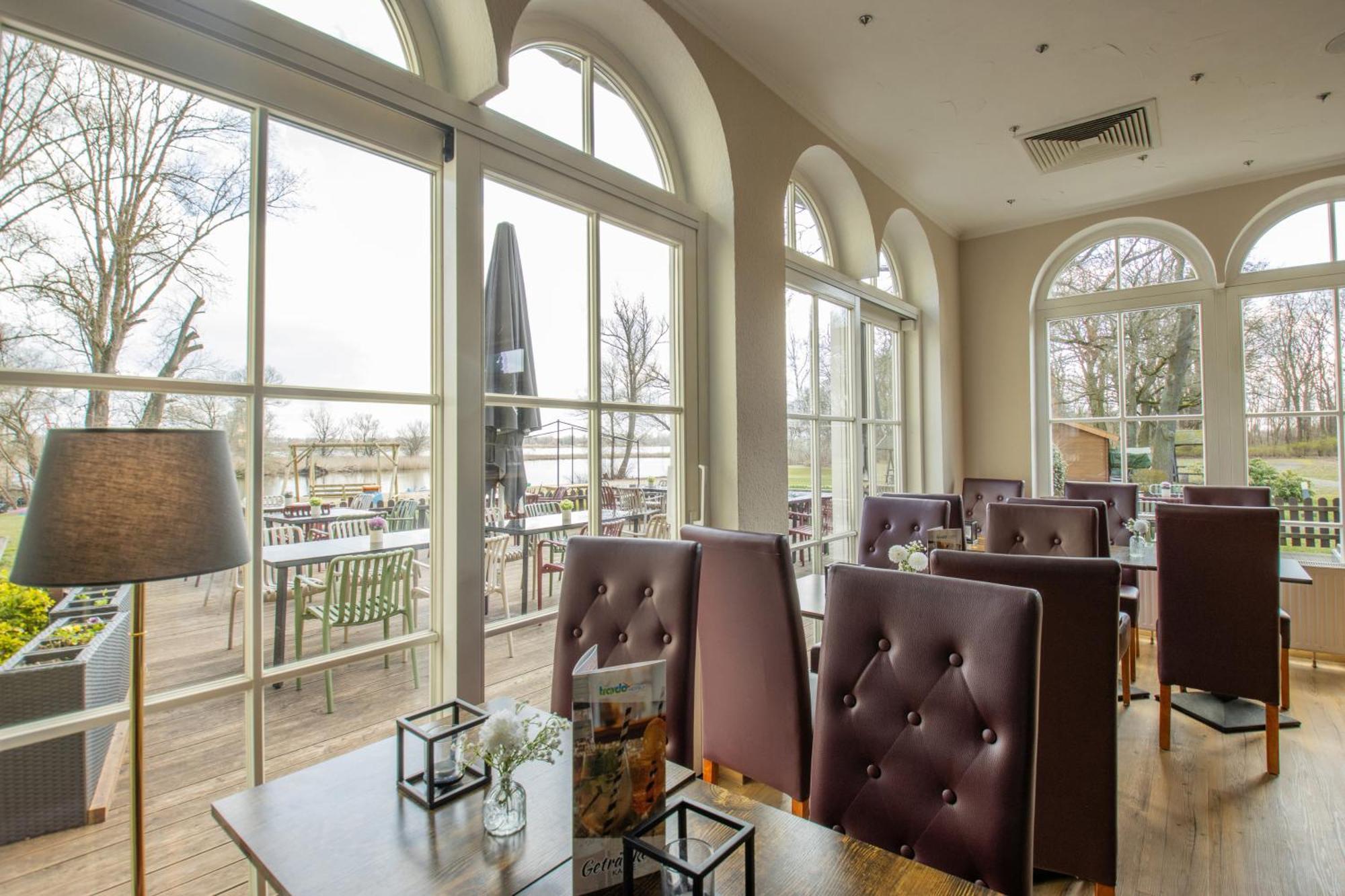 Seehotel Brandenburg An Der Havel Brielow Dış mekan fotoğraf